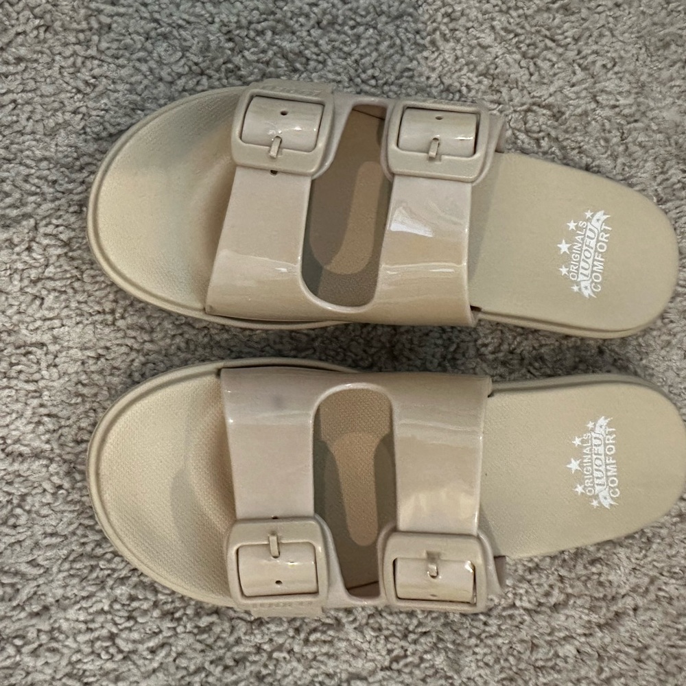 Tan Sandals with Adjustable Straps and Contoured Footbed